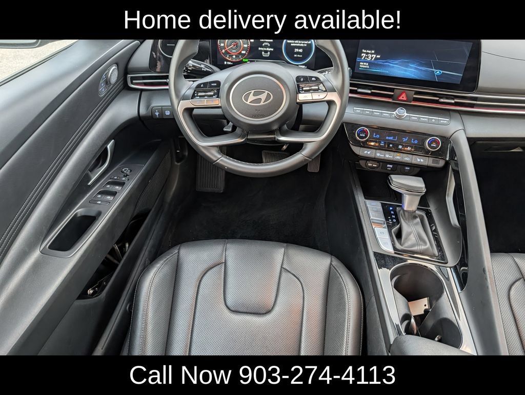 Used 2025 Hyundai Elantra Limited FWD image 17