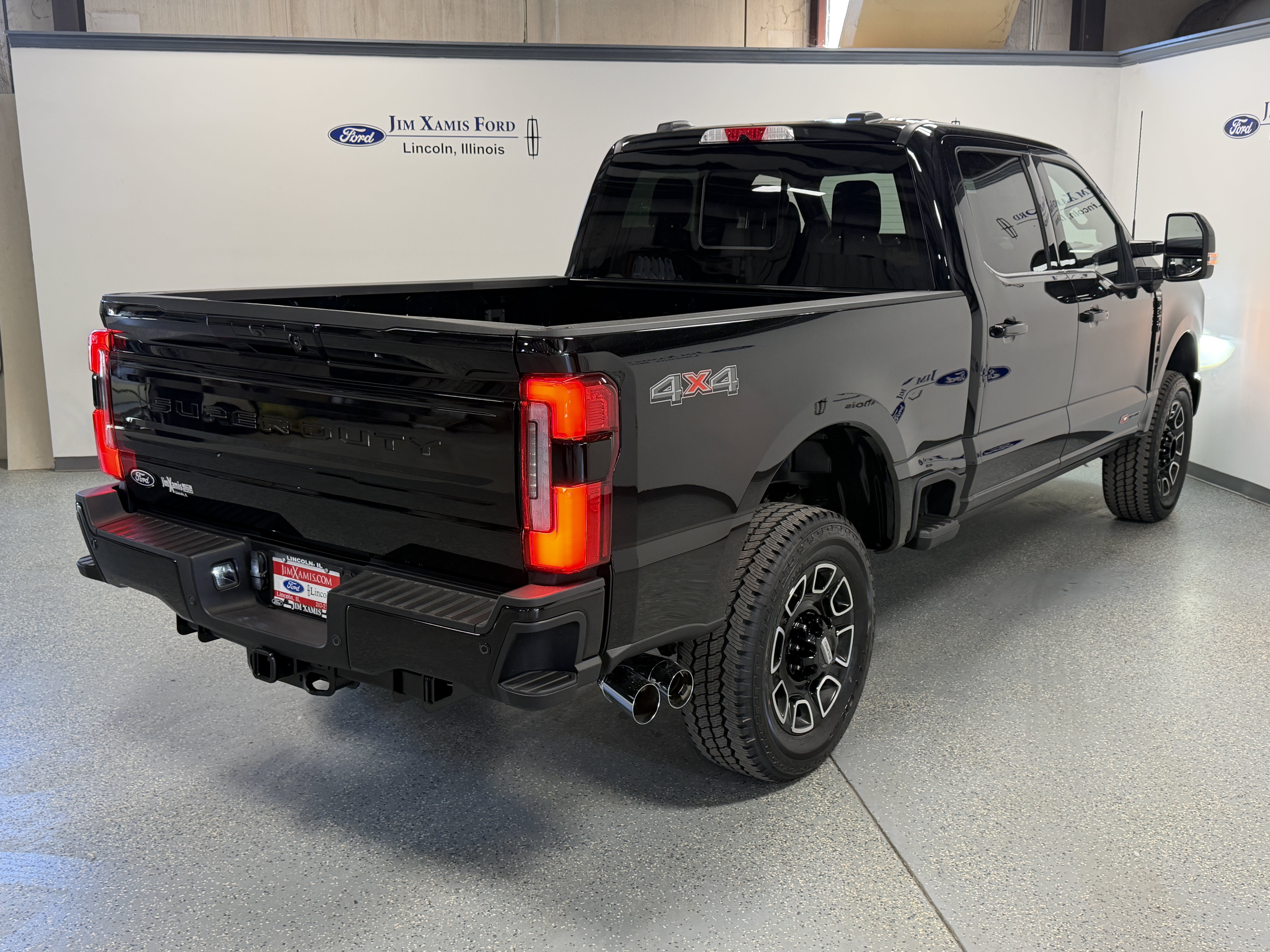 New 2027 Ford F350 Platinum w/ Snow Plow Prep Package AWD/4WD image 33