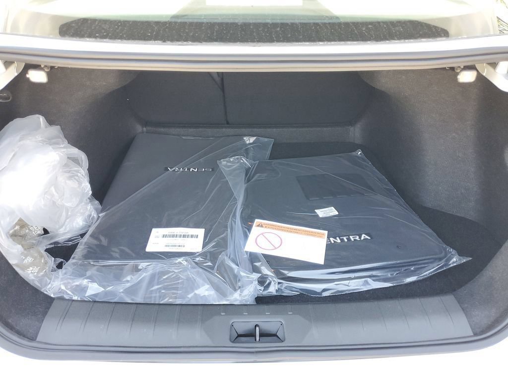 New 2026 Nissan Sentra SV w/ SV Convenience Package FWD image 7