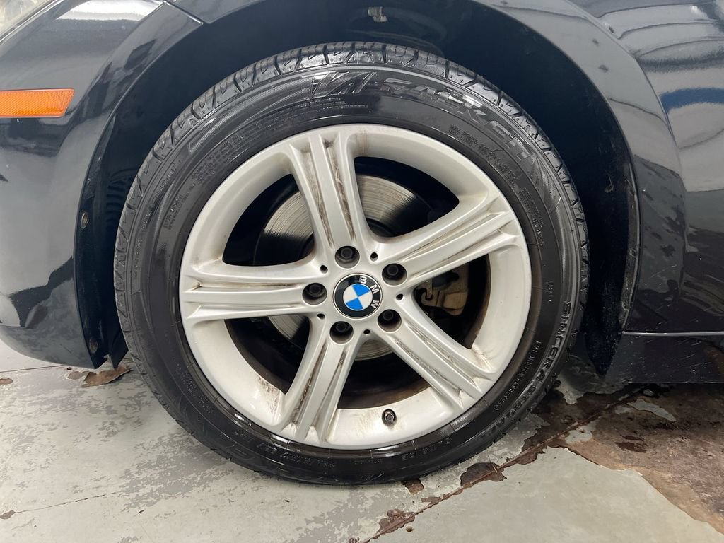 Used 2015 BMW 328i xDrive Sedan AWD/4WD image 26