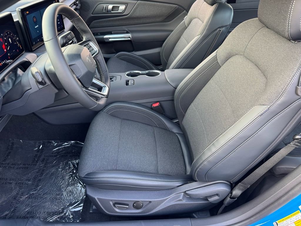 New 2025 Ford Mustang EcoBoost image 7