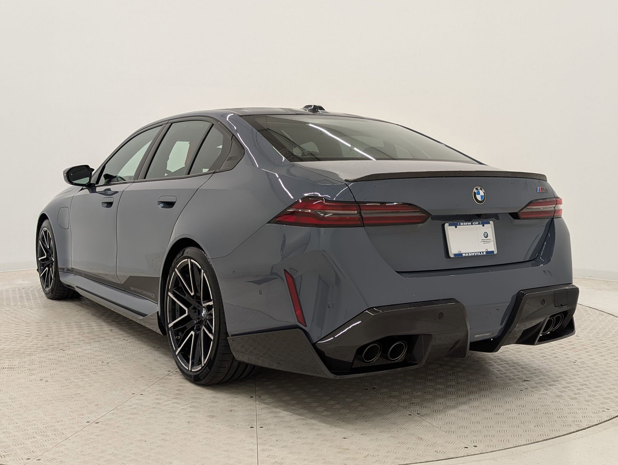 Certified 2026 BMW M5 w/ Executive Package image 3