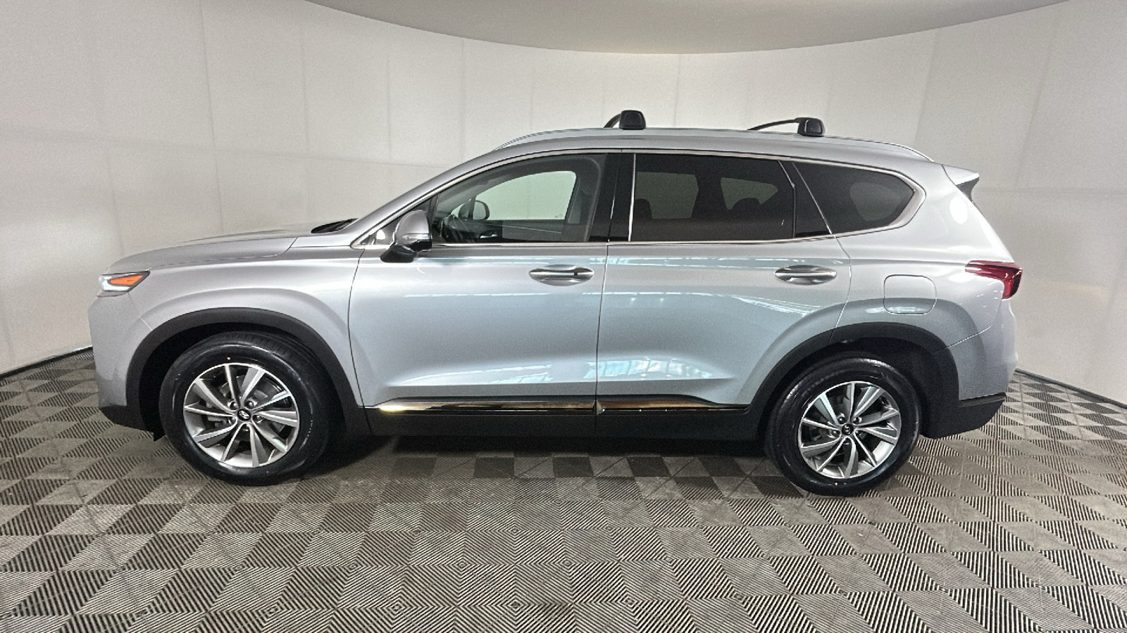 Used 2020 Hyundai Santa Fe Limited AWD/4WD image 7