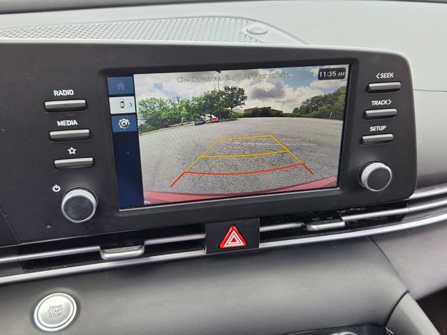 Certified 2025 Hyundai Elantra Hybrid FWD image 21