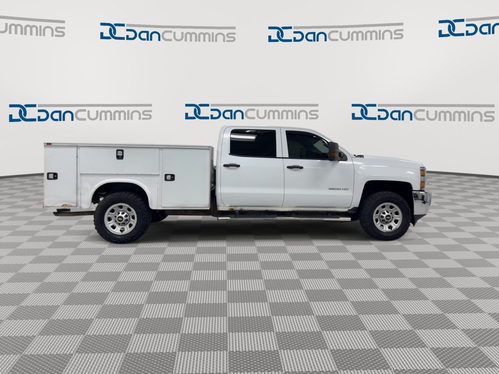 Used 2015 Chevrolet Silverado 3500 W/T AWD/4WD image 9