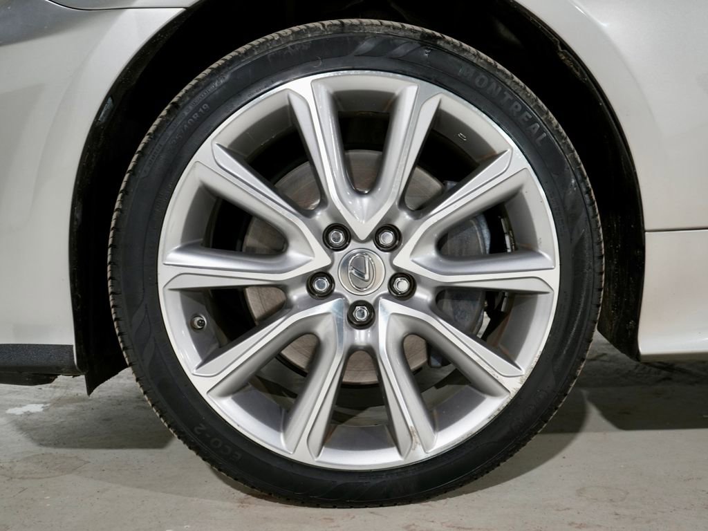 Used 2016 Lexus RC 300 AWD image 29