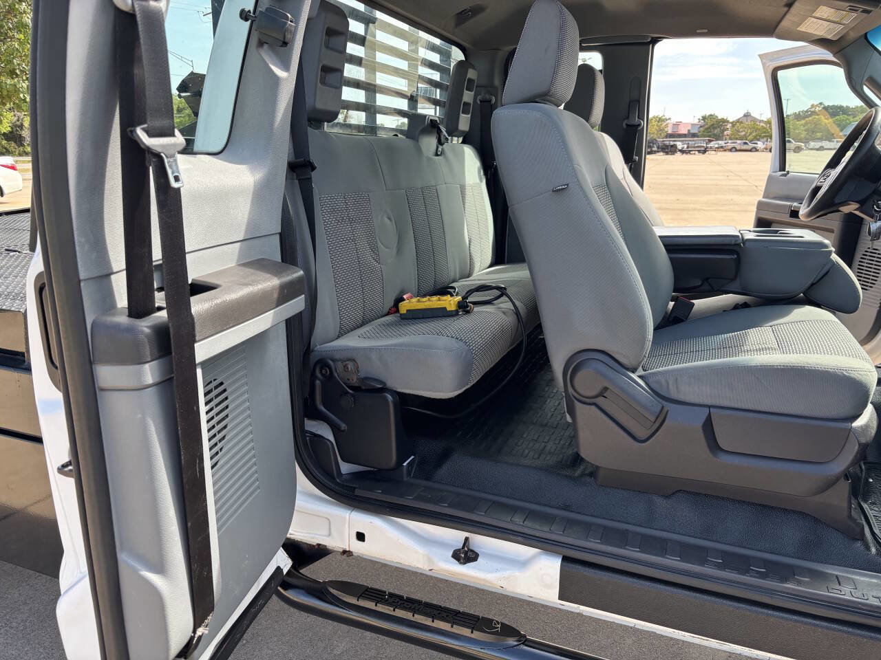 Used 2012 Ford F350 XL w/ PWR Equipment Group image 9