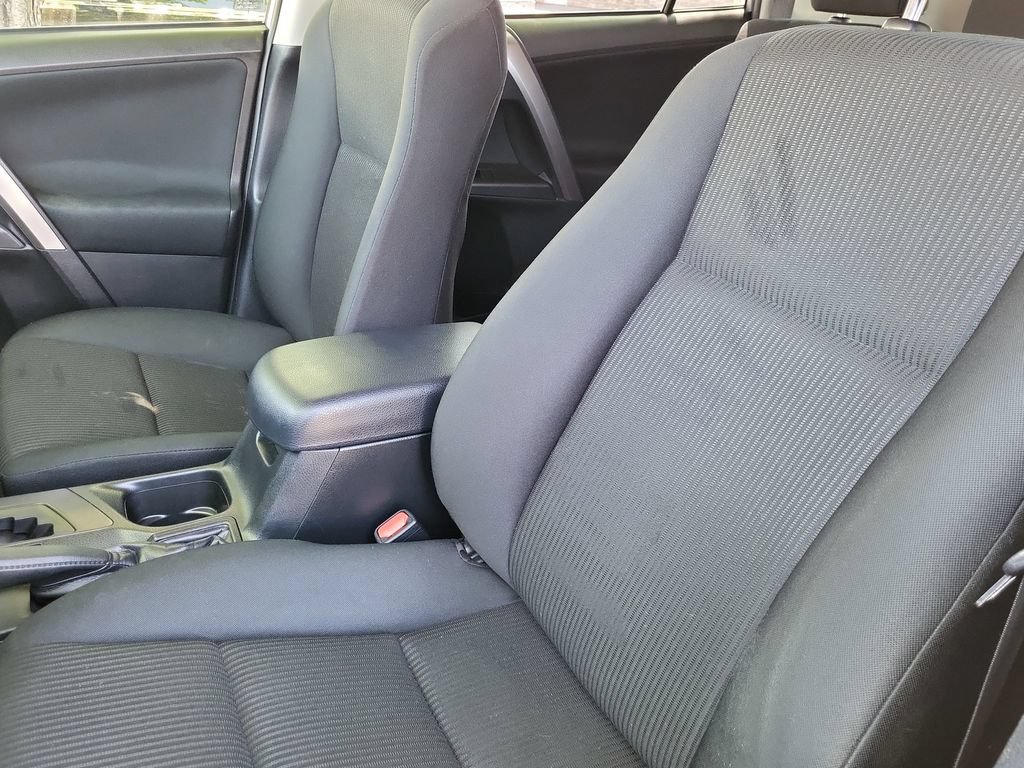 Used 2018 Toyota RAV4 LE w/ All Weather Liner Package AWD/4WD image 13