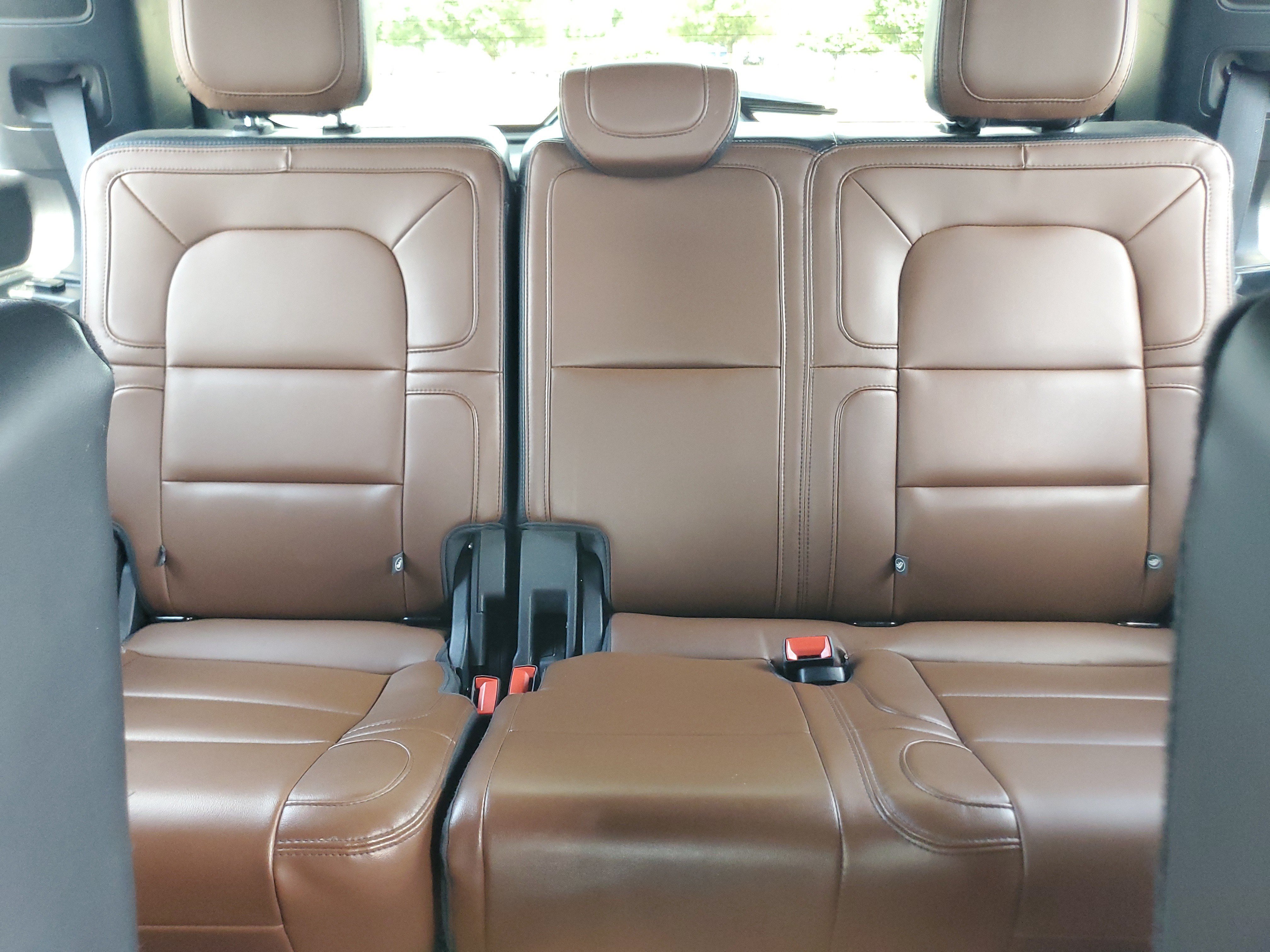 Used 2024 Lincoln Navigator Reserve AWD/4WD image 20
