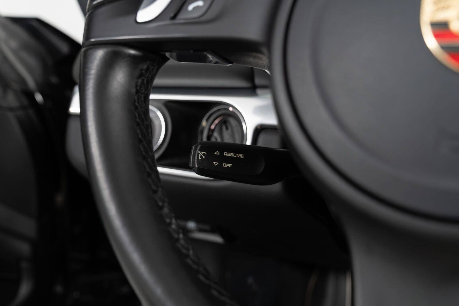 Used 2015 Porsche Boxster S RWD image 34