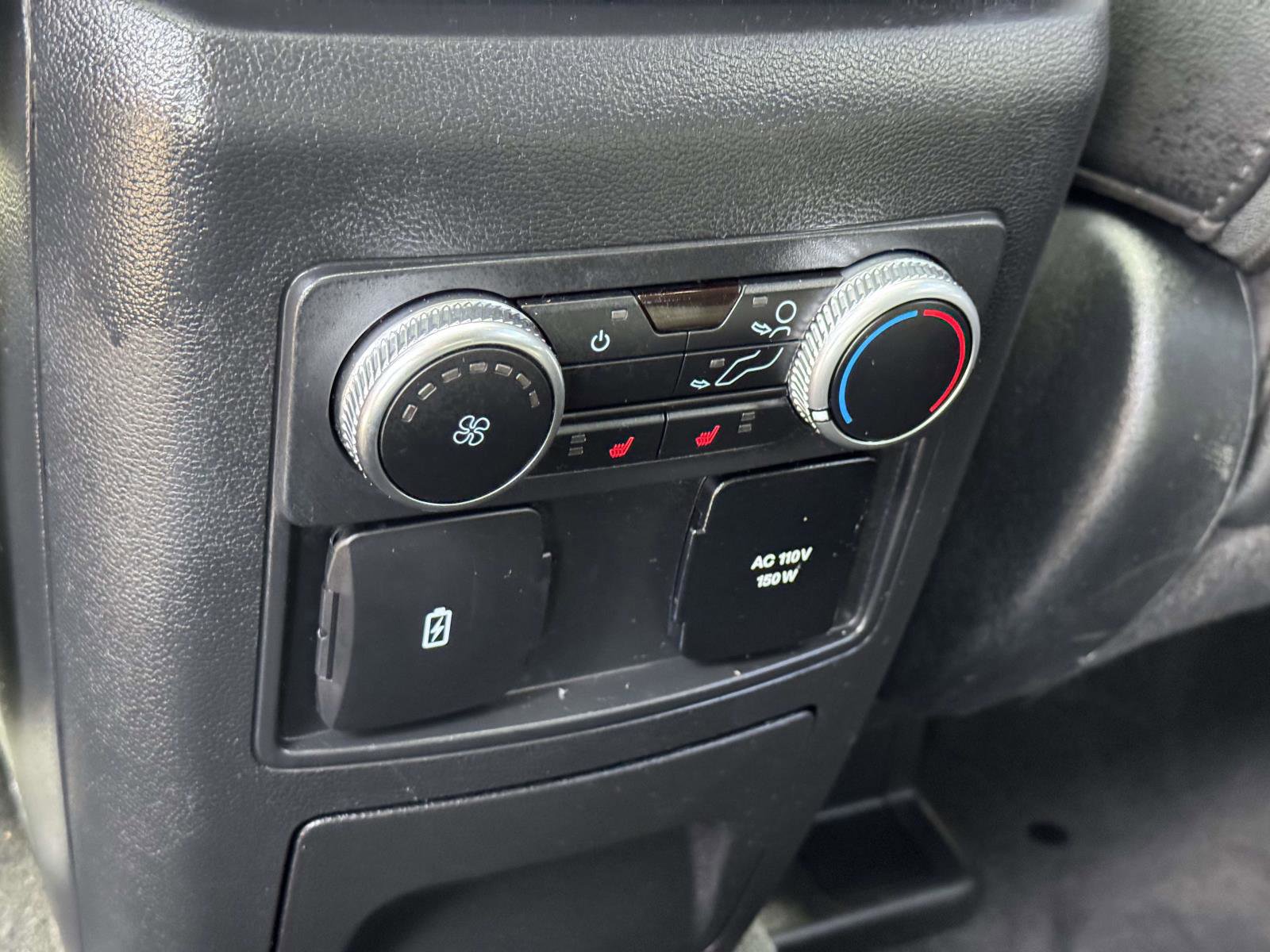 Used 2022 Ford Explorer Limited w/ Hybrid Equipment Group 310A image 11