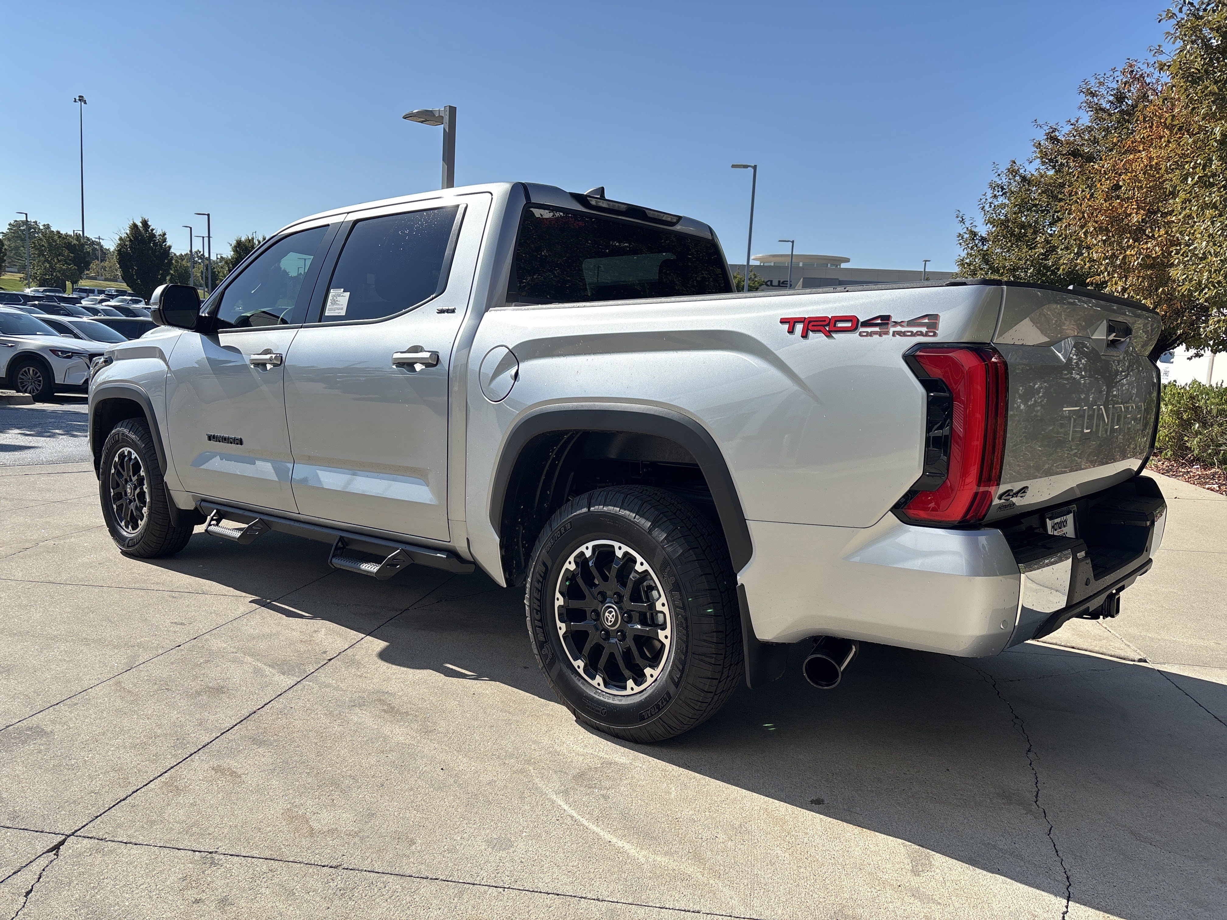 Used 2026 Toyota Tundra SR5 w/ TRD Off-Road Package AWD/4WD image 7