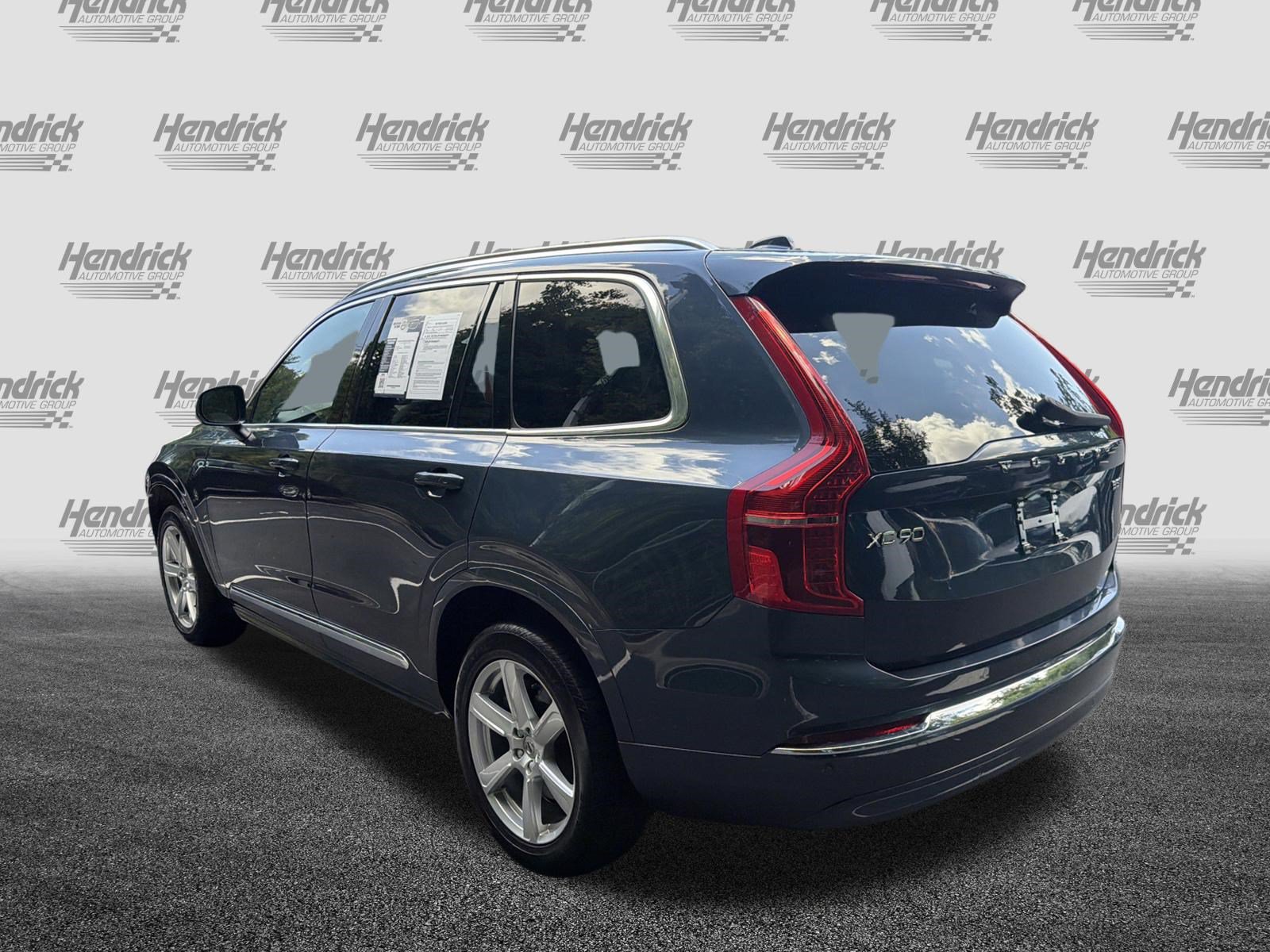 Certified 2024 Volvo XC90 B5 Core w/ Protection Package AWD/4WD image 8