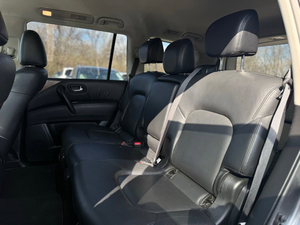 Used 2024 Nissan Armada SL image 12
