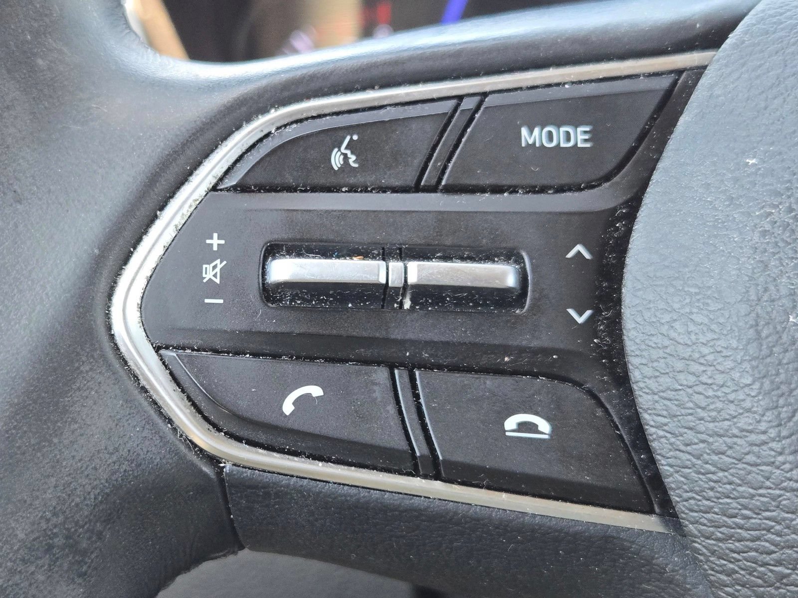 Used 2019 Hyundai Santa Fe SEL FWD image 24
