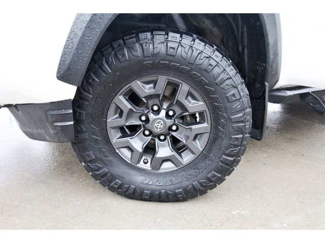 Used 2021 Toyota Tacoma SR5 w/ Trail Edition AWD/4WD image 30