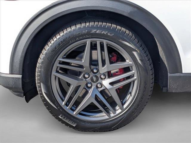 New 2026 Ford Explorer ST w/ Sun And Sound Package image 10