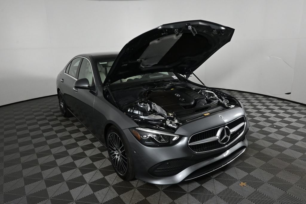 Certified 2022 Mercedes-Benz C 300 4MATIC Sedan image 32