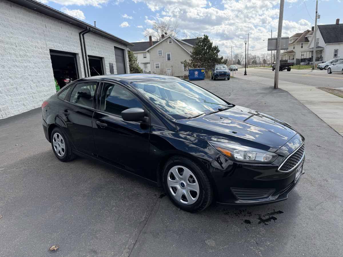 Used 2017 Ford Focus S image 7