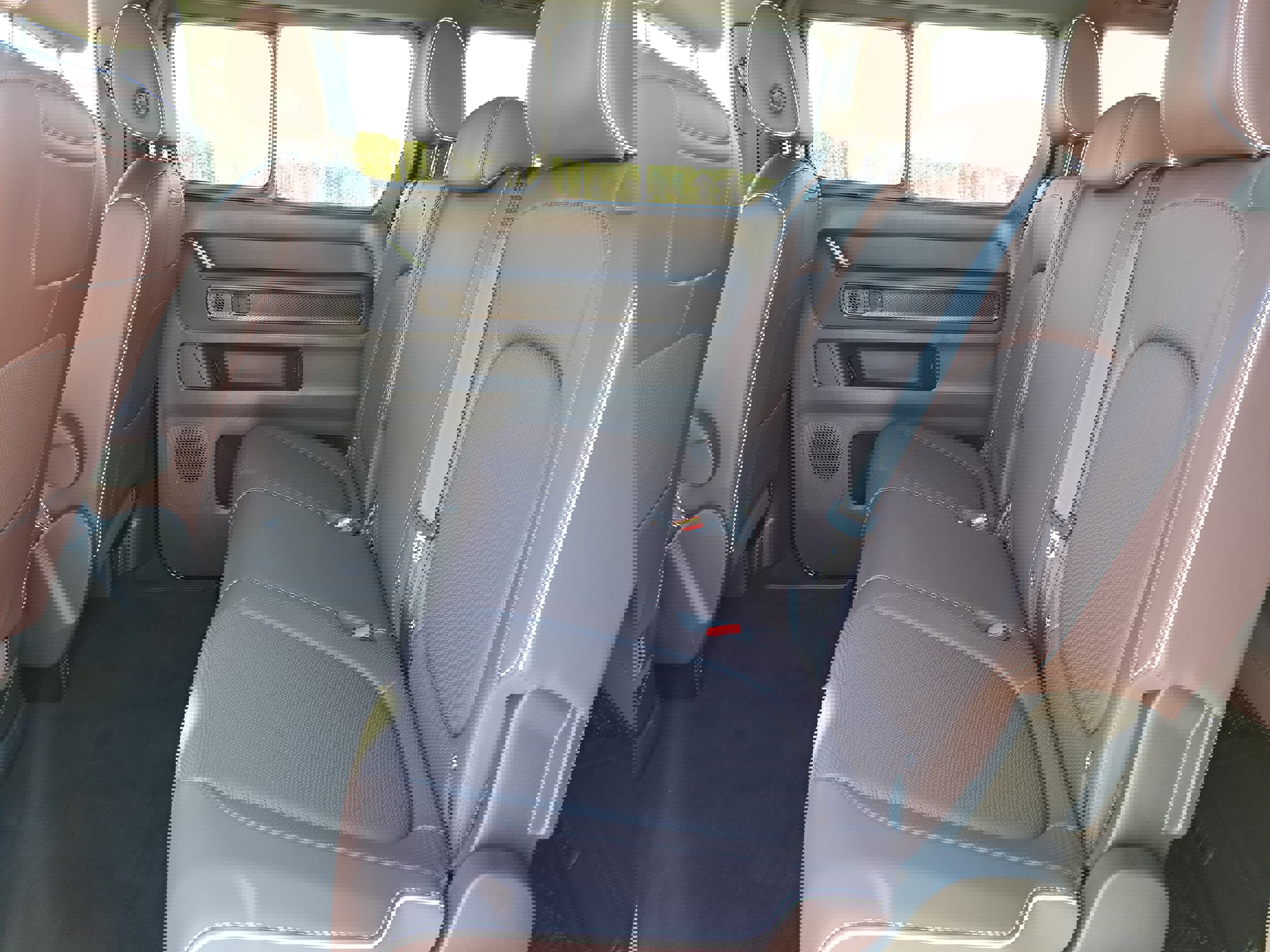 New 2025 Volkswagen ID. Buzz Pro S image 15