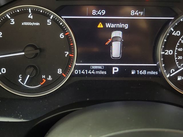 Used 2024 Mitsubishi Outlander SE image 2