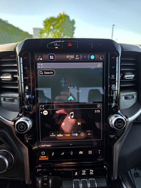 New 2026 RAM 1500 4x4 Crew Cab image 18