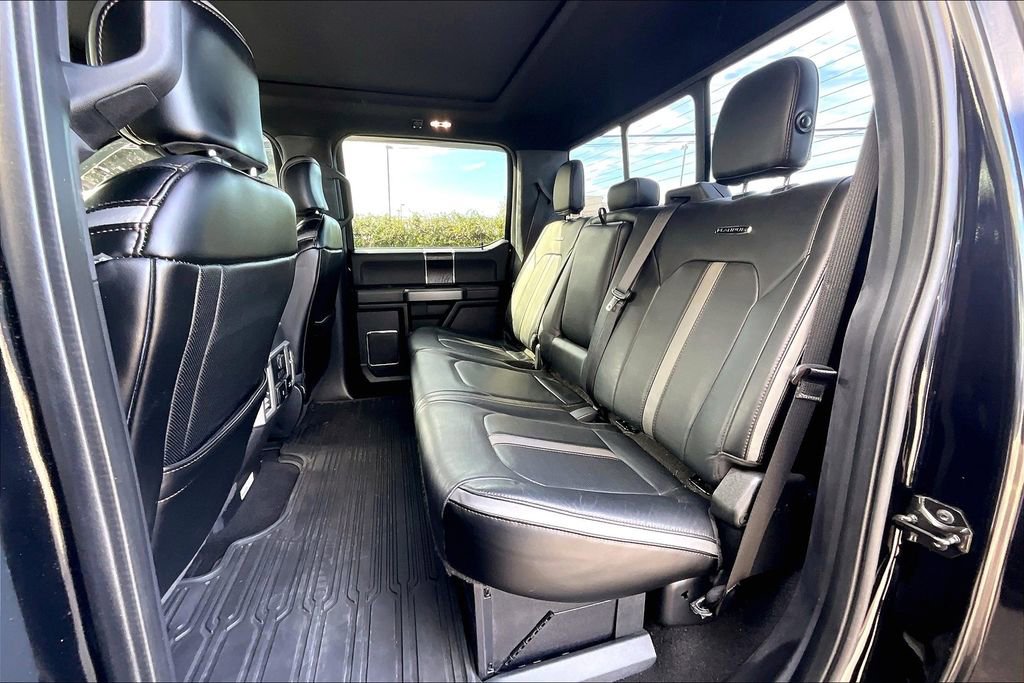 Certified 2018 Ford F250 Platinum w/ Platinum Ultimate Package image 23