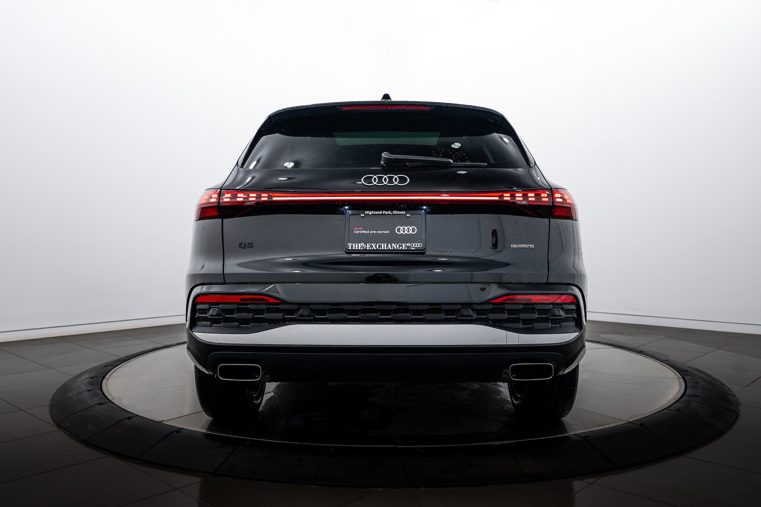 Certified 2025 Audi Q5 Premium w/ Convenience Package AWD/4WD image 19
