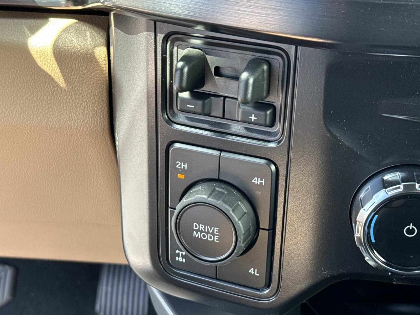 New 2026 Ford F250 Lariat AWD/4WD image 17