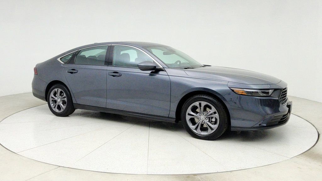 Used 2024 Honda Accord EX image 3