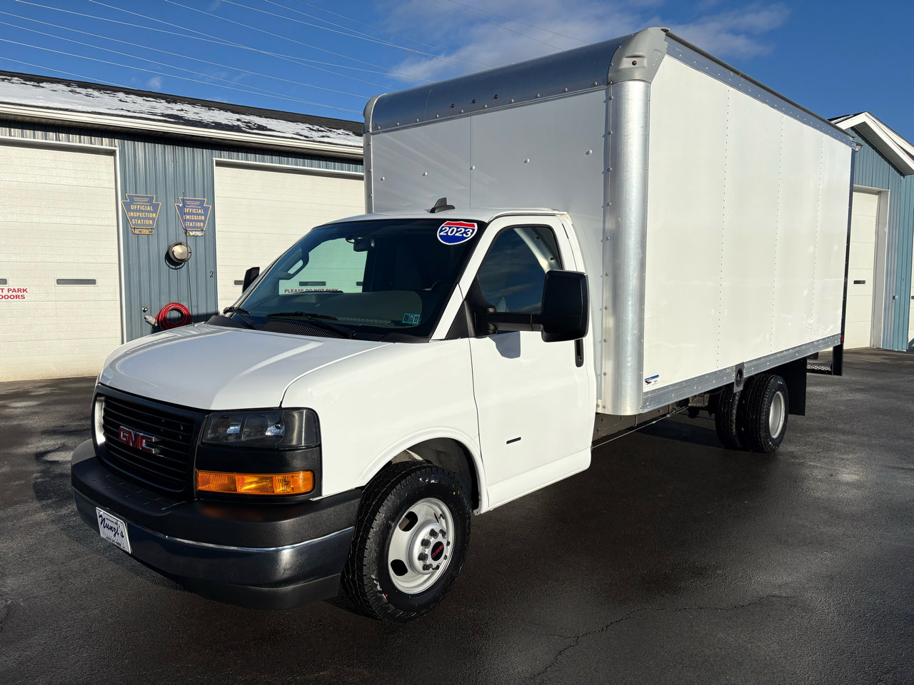 Used 2023 GMC Savana 3500 Extended w/ Power Convenience Package