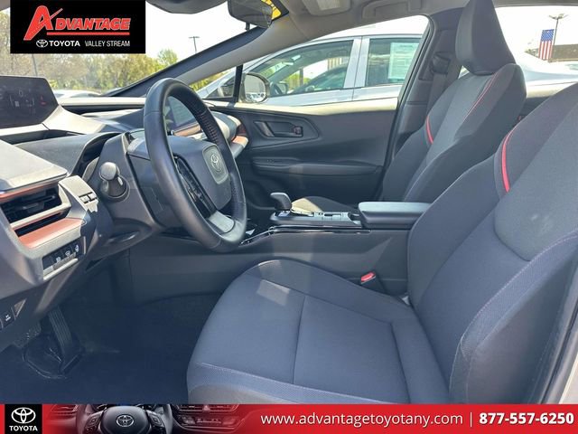 Used 2024 Toyota Prius Prime FWD image 16