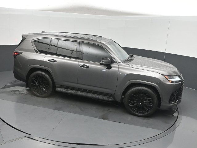 Used 2026 Lexus LX 600 4WD w/ Appearance Package image 44