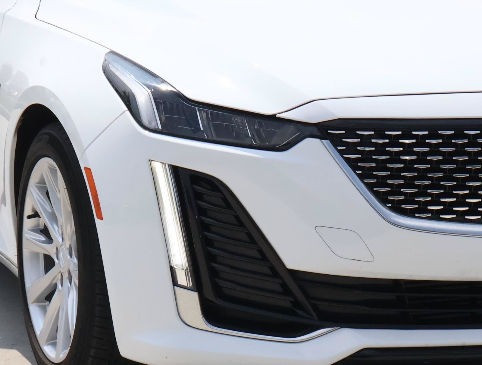 Used 2023 Cadillac CT5 Luxury RWD image 9