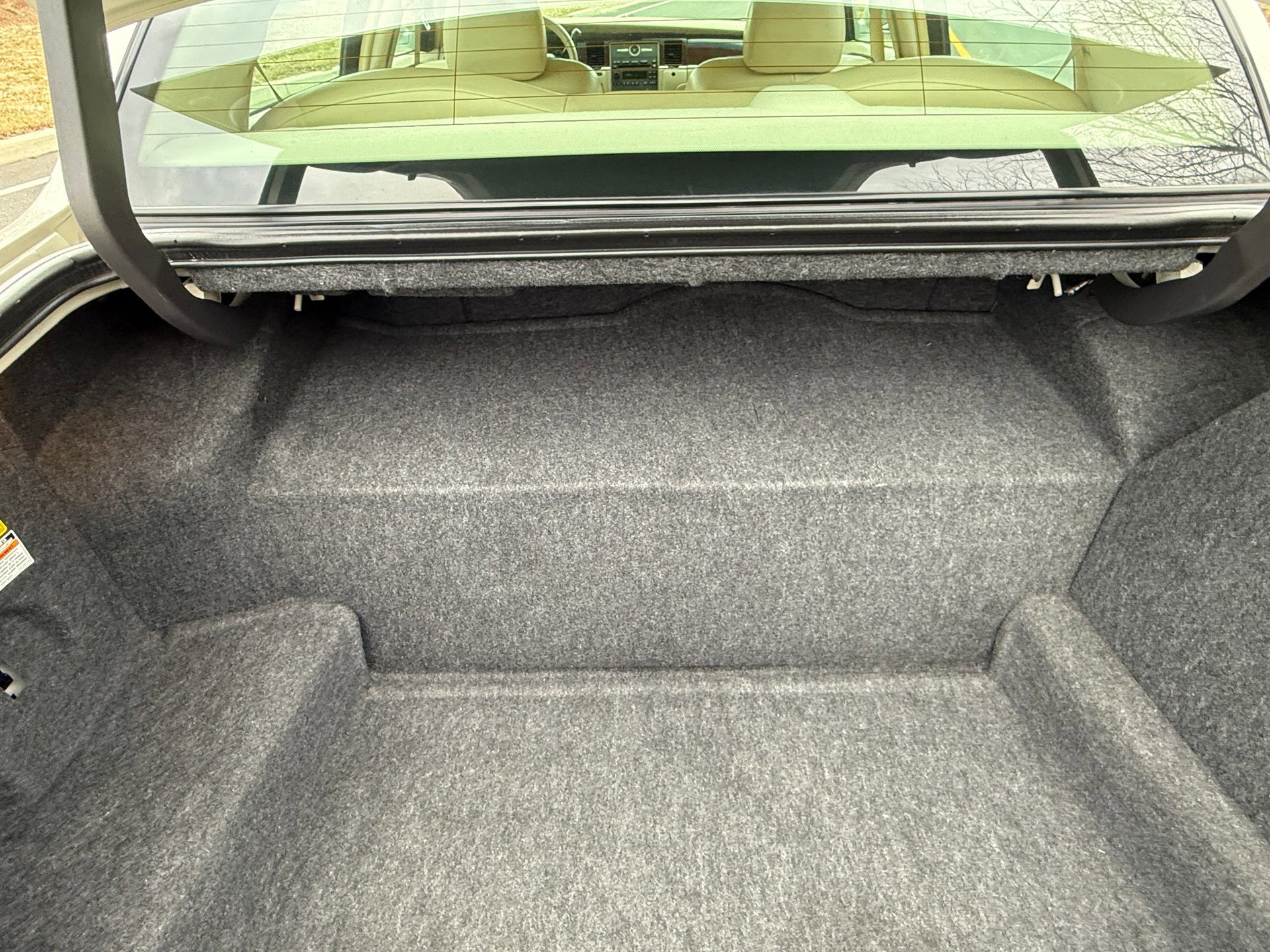 Used 2006 Lincoln Town Car Signature image 19