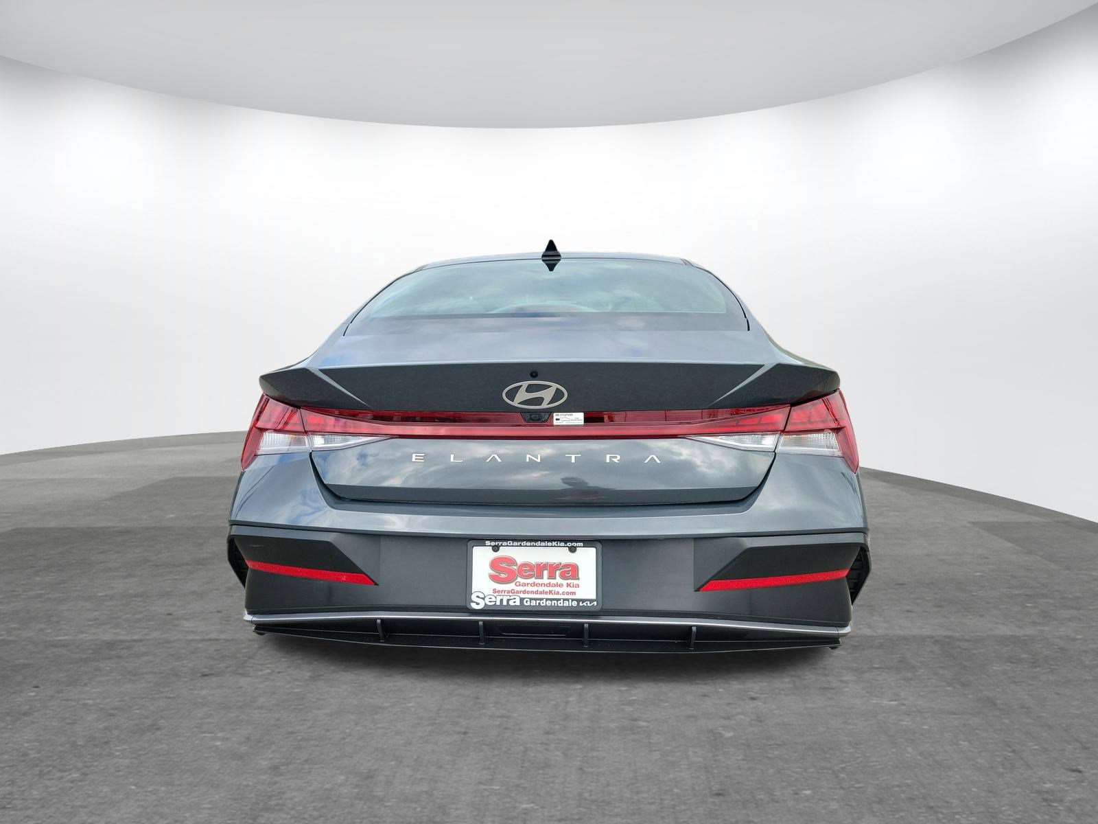 Used 2025 Hyundai Elantra SEL image 28