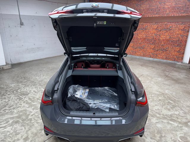 Used 2026 BMW i4 xDrive40i w/ Premium Package AWD/4WD image 20