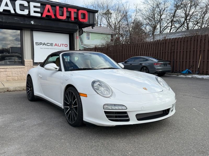 Used 2012 Porsche 911 Carrera 4S image 3