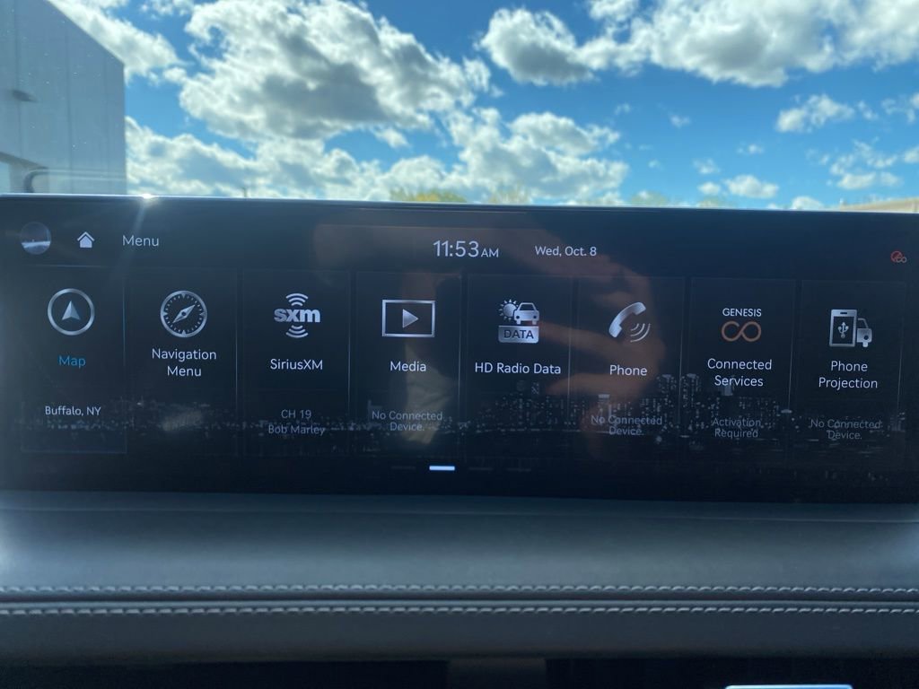 Certified 2025 Genesis GV70 3.5T Sport w/ Sport Advanced Package image 16