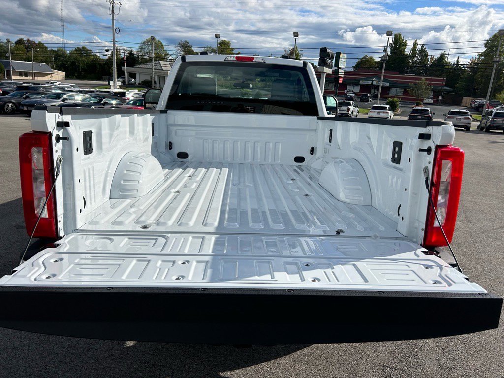 Used 2024 Ford F350 XL w/ XL Driver Assist Package image 7