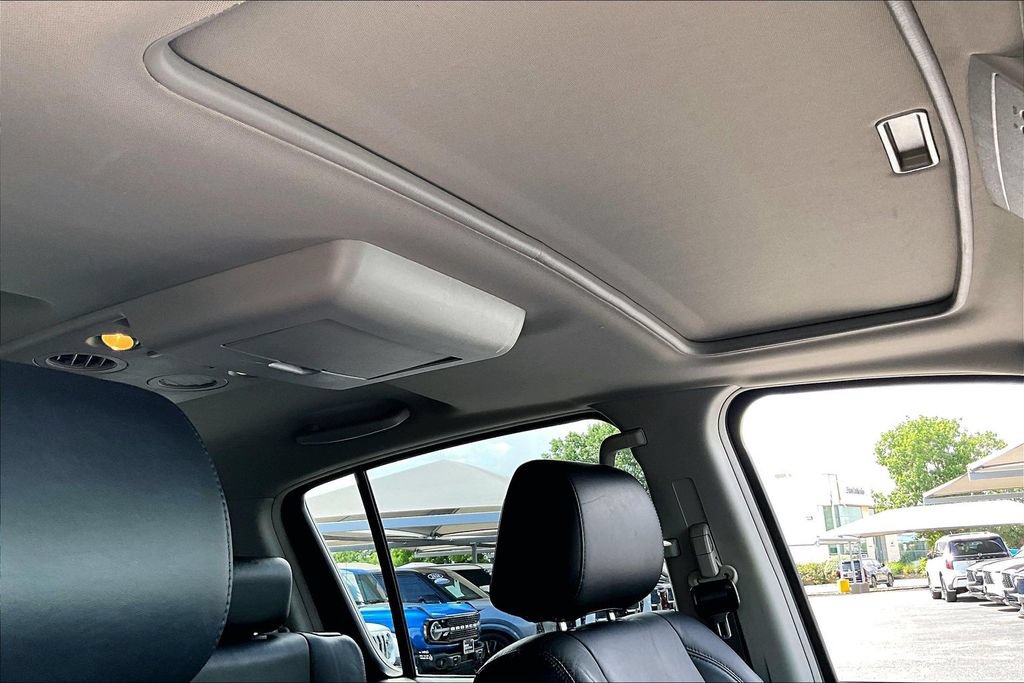 Used 2010 INFINITI QX56 4WD image 23