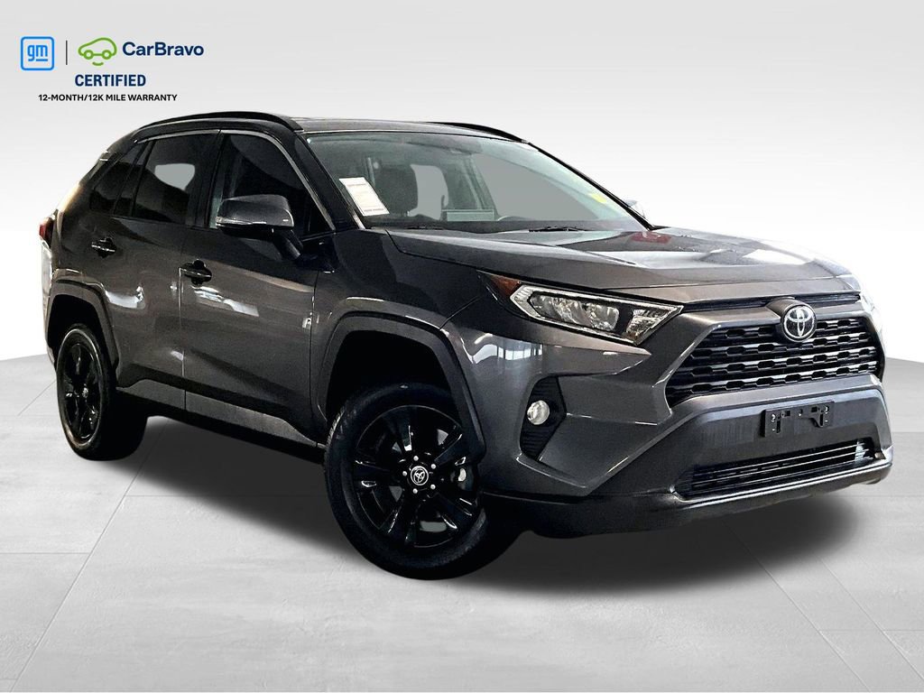 Used 2020 Toyota RAV4 XLE w/ Convenience Package image 1