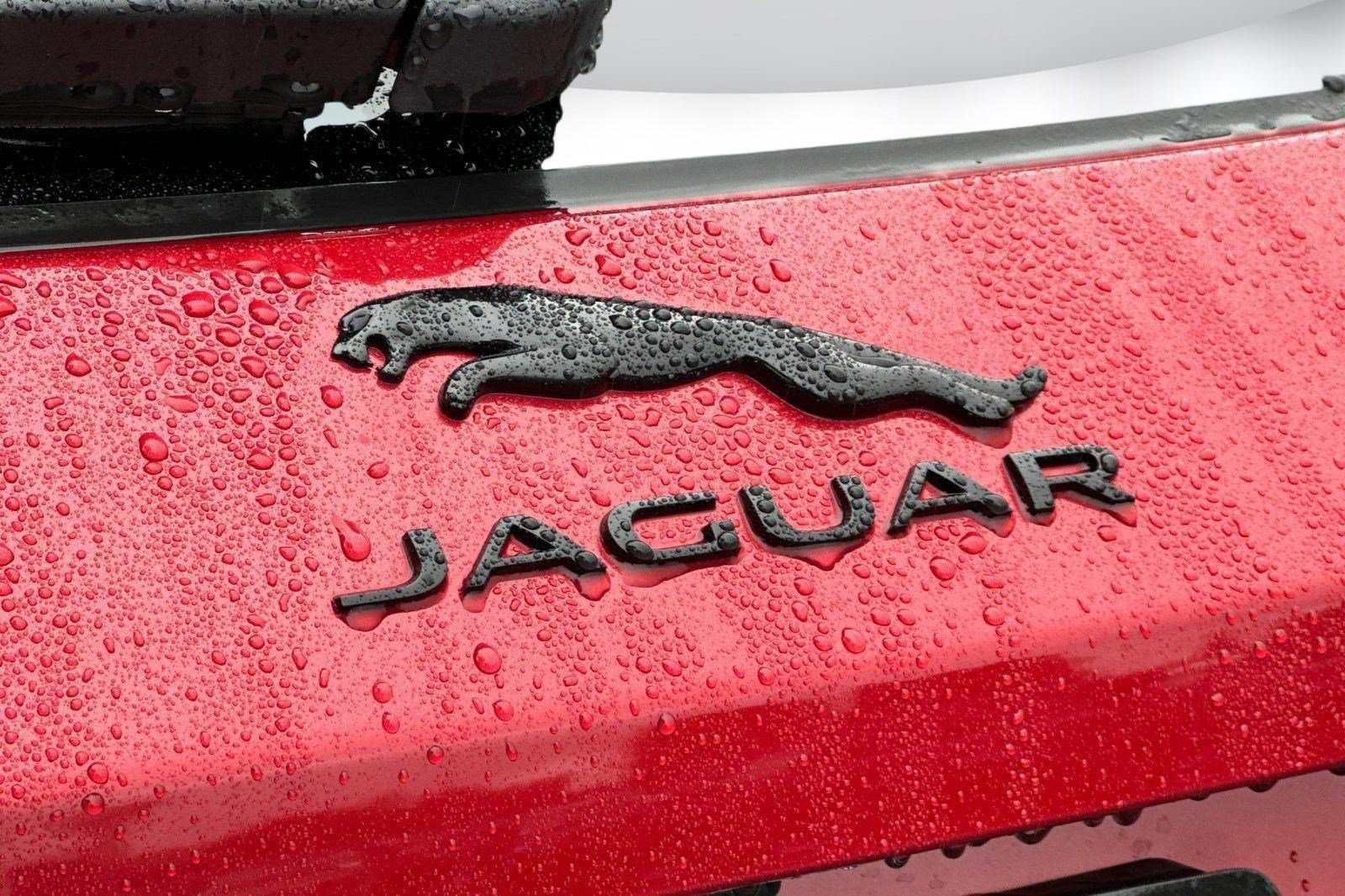 New 2024 Jaguar F-PACE R-Dynamic S AWD/4WD image 26