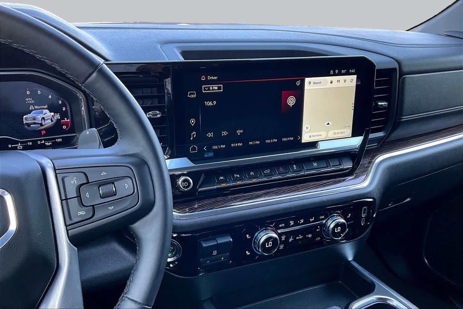 Used 2024 GMC Sierra 1500 Elevation w/ Preferred Package AWD/4WD image 6
