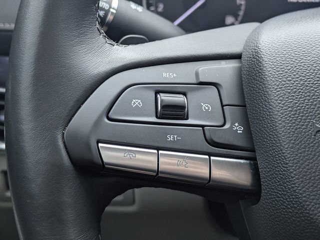 Certified 2023 Cadillac XT4 Luxury FWD image 24