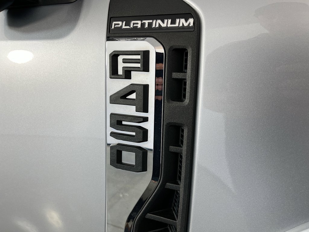Used 2024 Ford F450 Platinum w/ FX4 Off-Road Package AWD/4WD image 41