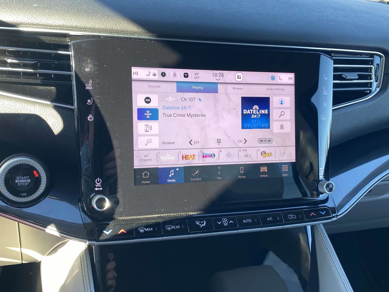 Certified 2024 Jeep Wagoneer 4WD w/ Convenience Group I image 36