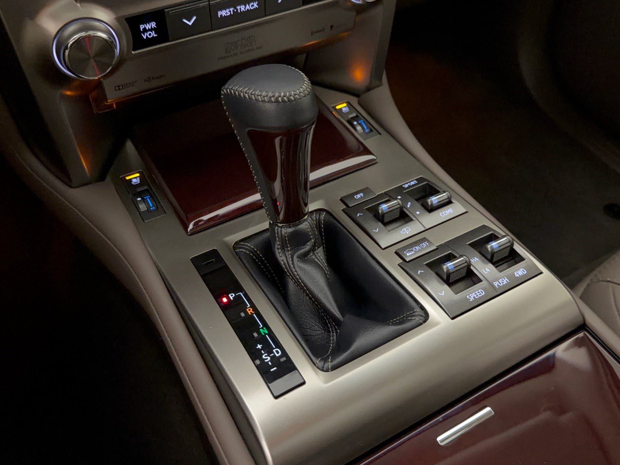 Used 2019 Lexus GX 460 Luxury AWD/4WD image 21