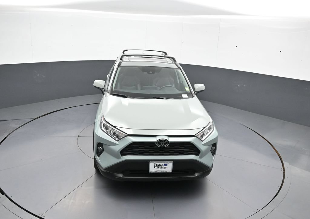 Certified 2020 Toyota RAV4 XLE Premium AWD/4WD image 36