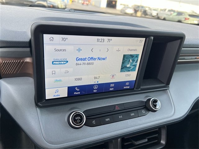 Used 2023 Ford Maverick Lariat w/ Lariat Luxury Package image 12